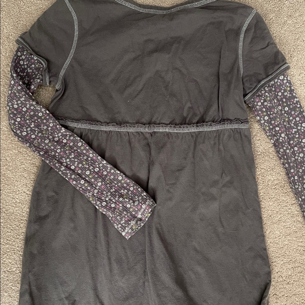 Mossimo Supply Co. Gray and Purple Long Sleeve Tee - Picture 3 of 3